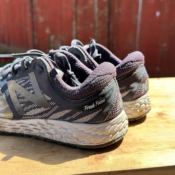 New balance - Picture 4 of 6